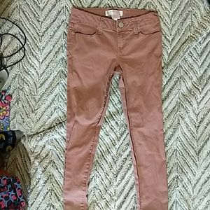 Salmon colored no boundaries jeans. Never worn.